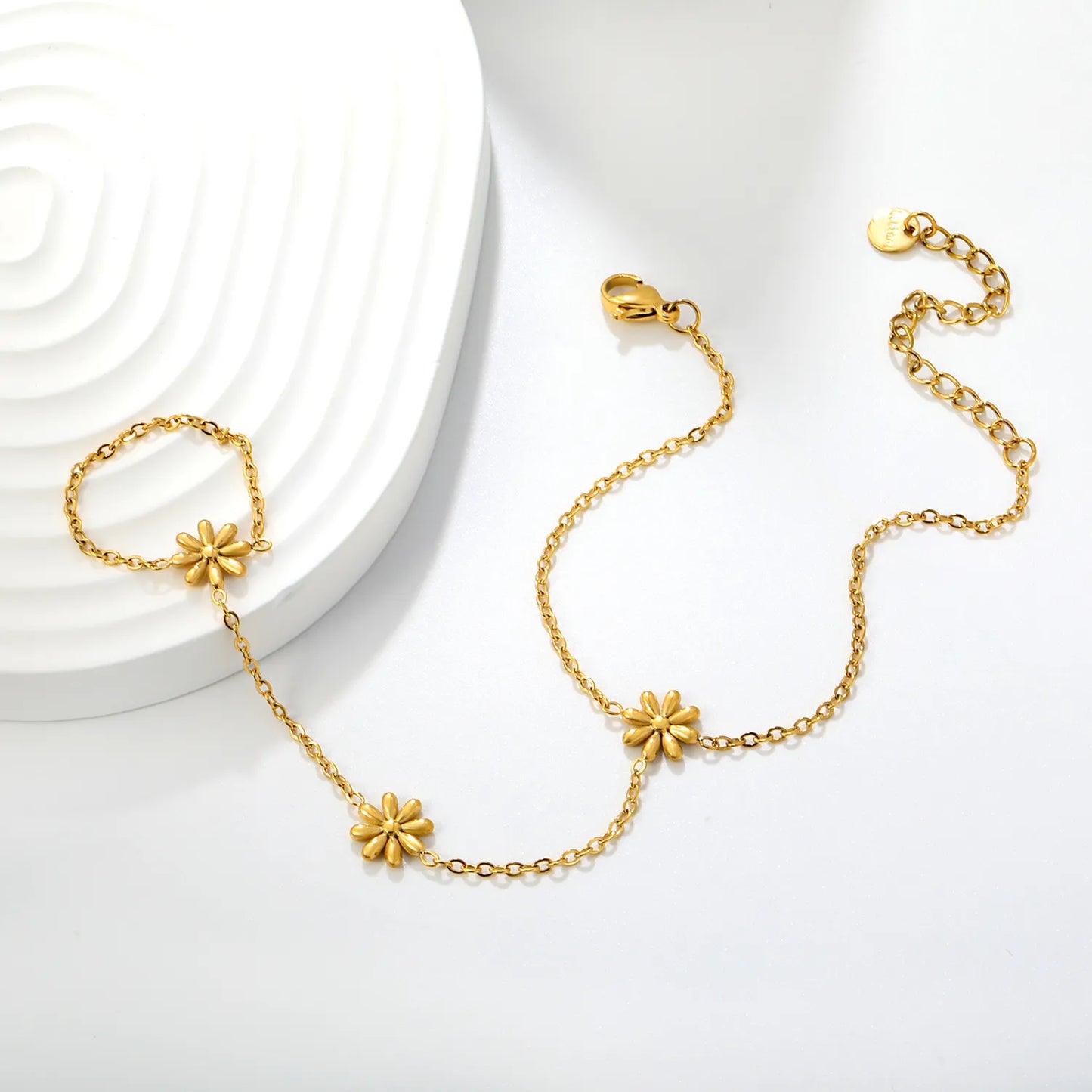 Matte Gold Daisy Hand Chain Harness | 18K Gold Plated Stainless Steel Bracelet‑Ring Combo
