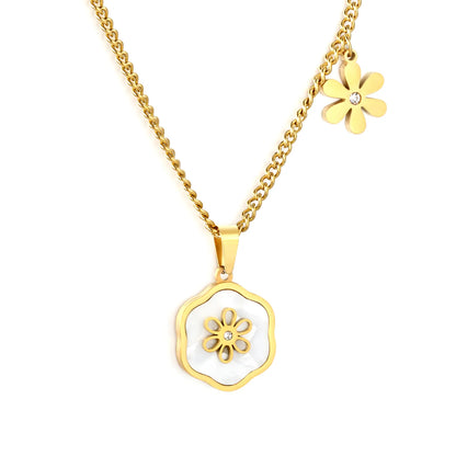 Wholesale 40+5cm Adjustable Shell Flower Pendant Necklace | 18K Gold Plated | MOQ 12