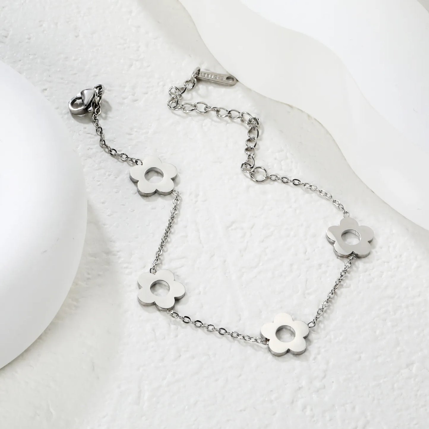 Wholesale Bulk Order 17+5cm Two-Tone (Gold/Silver) Flower Charm Bracelet | MOQ 12 | Adjustable Dainty Jewelry