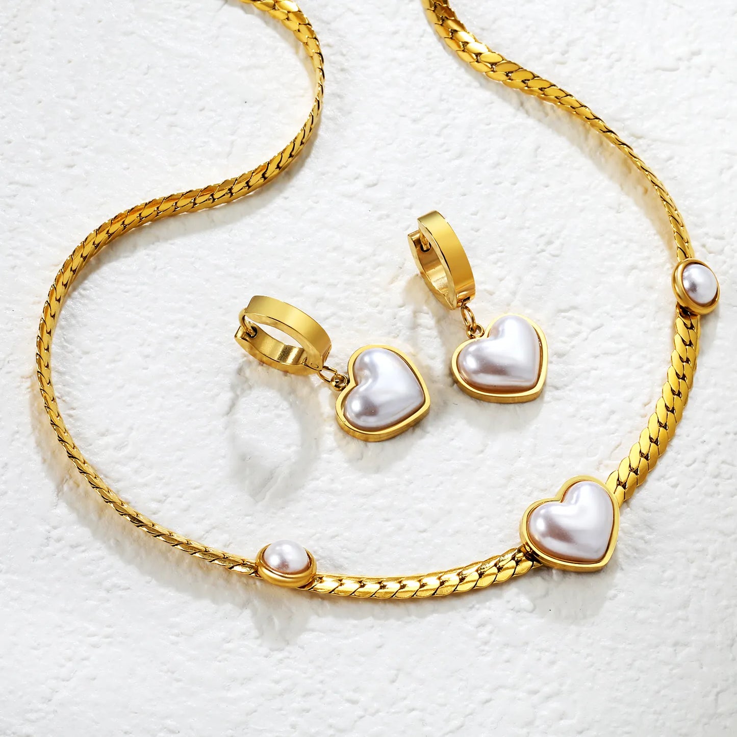 Pearl Heart Necklace & Hoop Earring Set | Wholesale Bulk Order | 18K Gold Plated | 40+5cm | MOQ 12 | Stainless Steel Jewelry Set