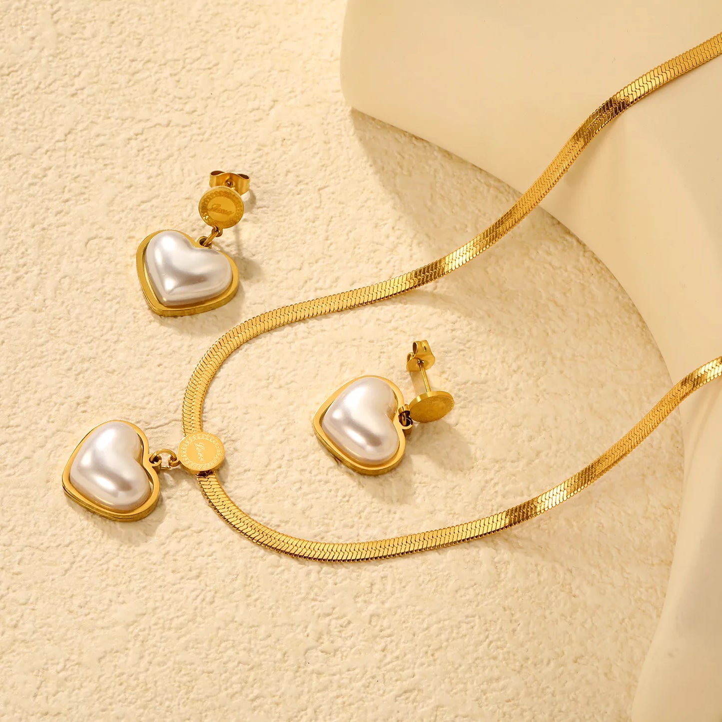 40+5cm 18K Gold Plated Pearl Heart Love Necklace & Earring Set | Wholesale Bulk Order | MOQ 12 | Stainless Steel Jewelry Set