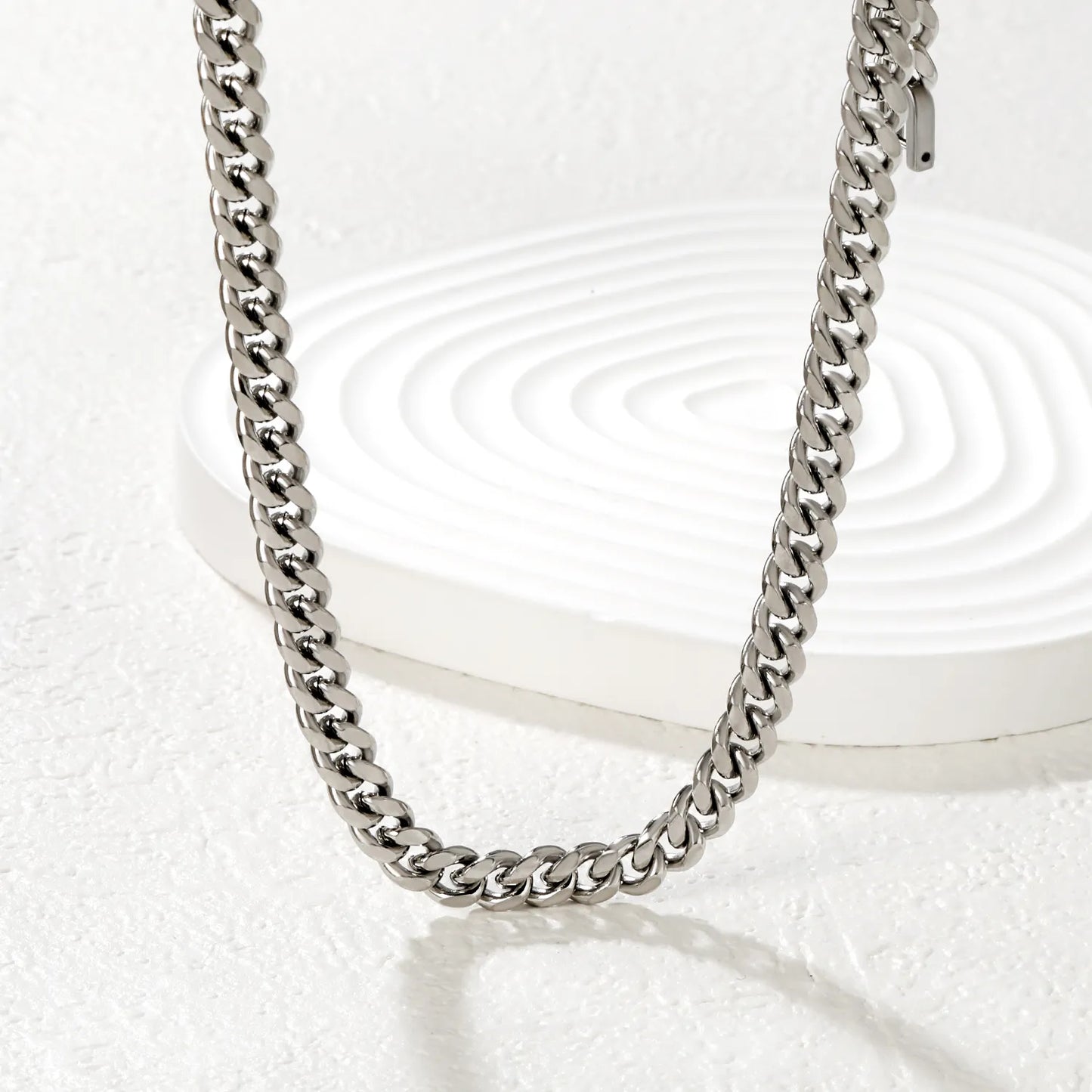 Silver Cuban Link Necklace | MOQ 12 | Wholesale Bulk Order | Polished Stainless Steel Statement Jewelry