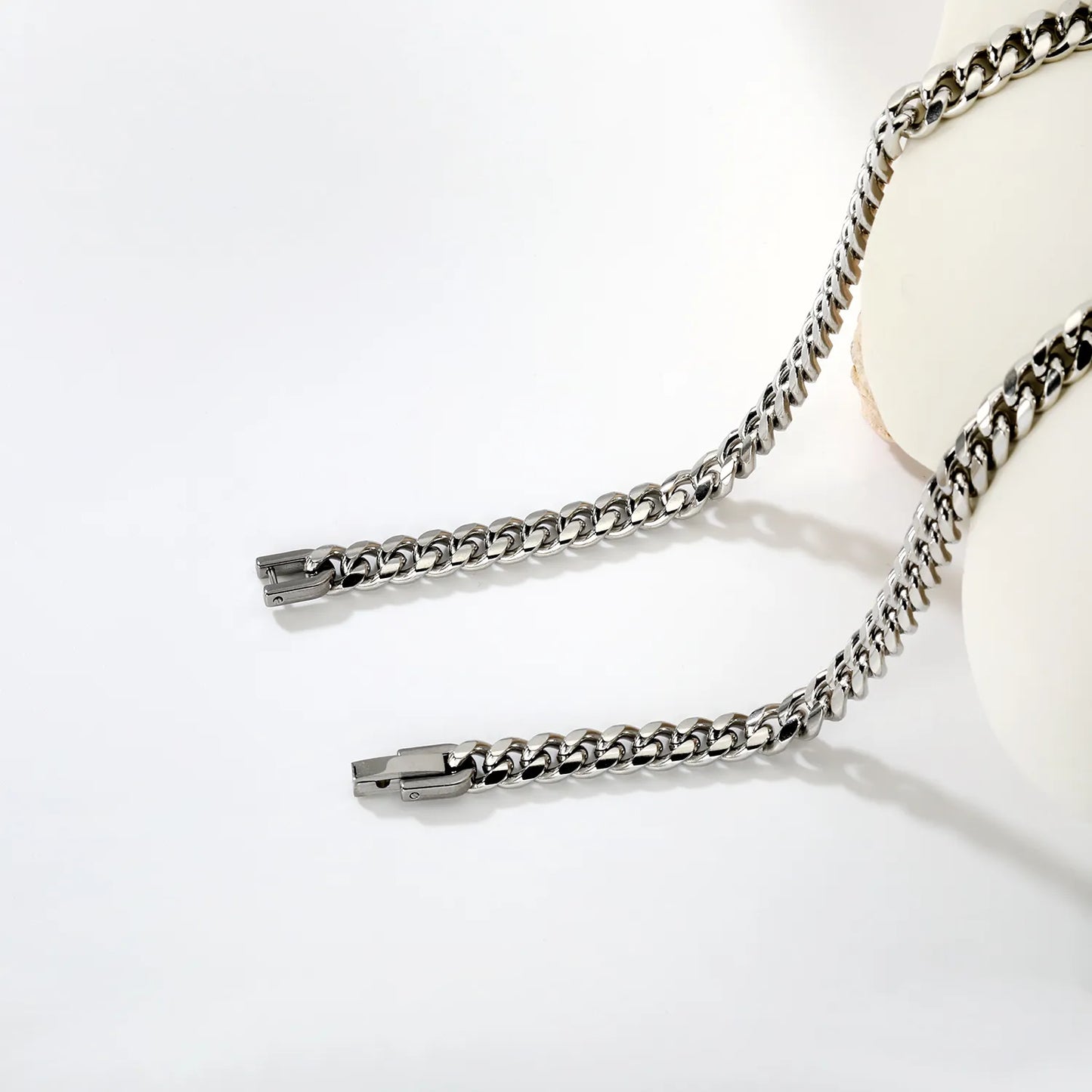 Silver Cuban Link Necklace | MOQ 12 | Wholesale Bulk Order | Polished Stainless Steel Statement Jewelry