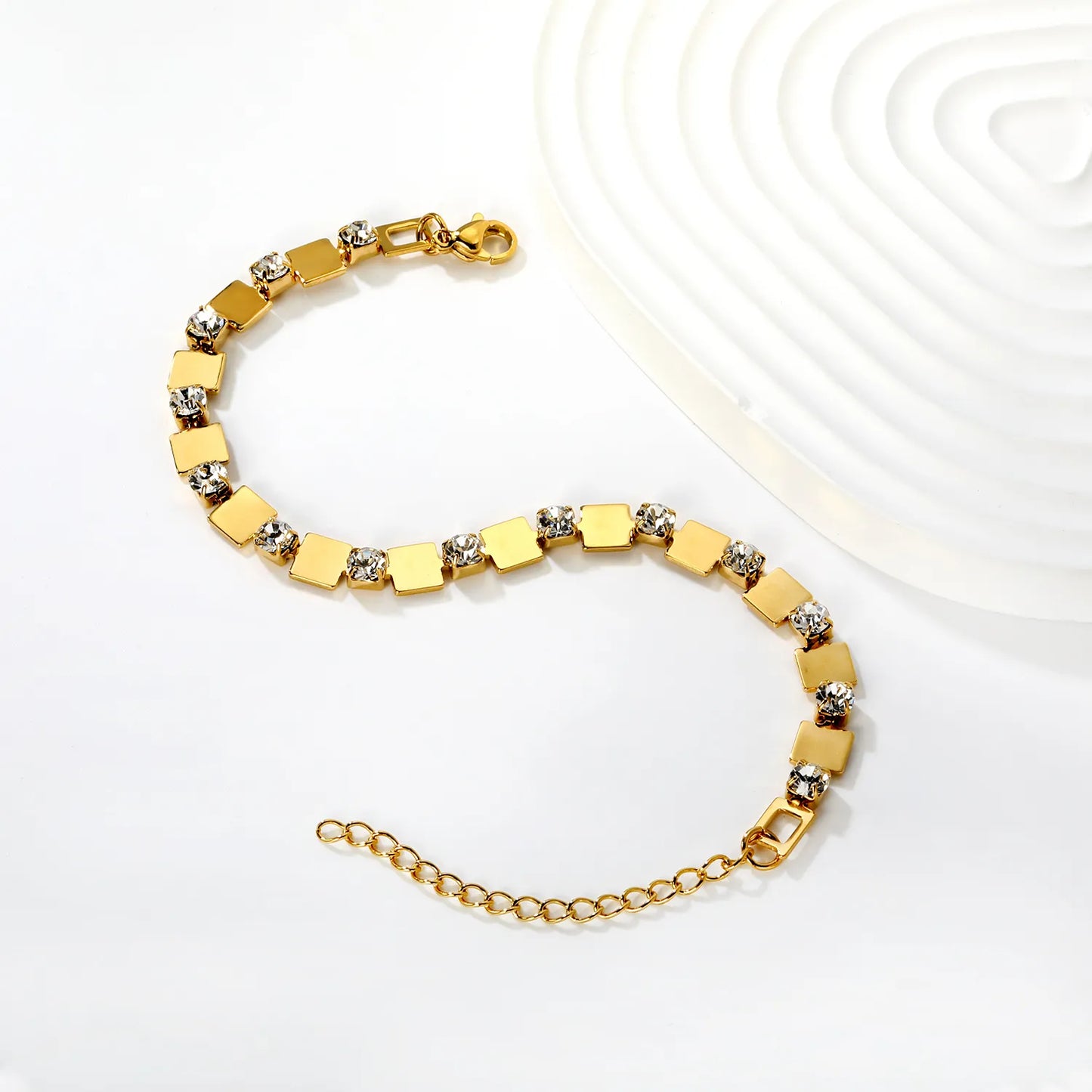Wholesale Bulk Order 18+5cm Gold Square & Crystal Link Bracelet | MOQ 12 | 18K Gold Plated Adjustable Statement Jewelry