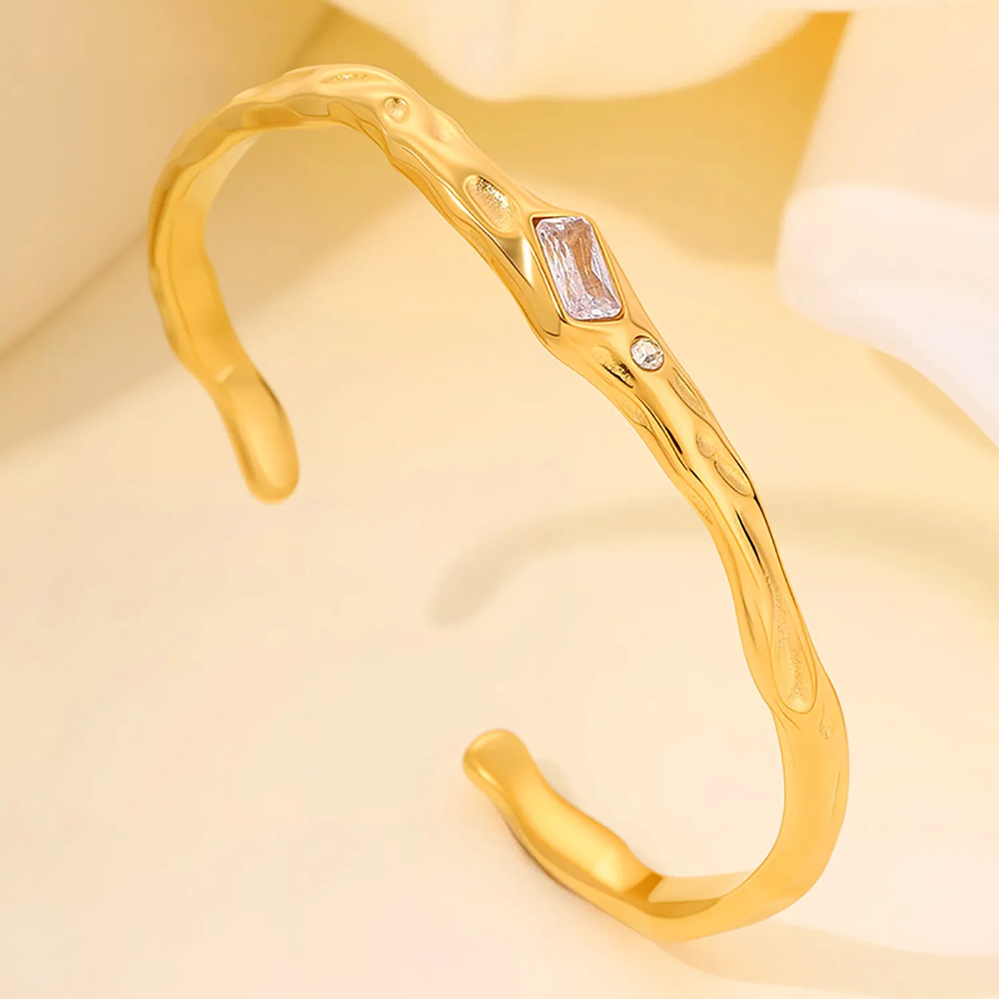 Irregular Hammered Texture Rectangle Zircon Open Cuff Bangle | 18K Gold Plated Hypoallergenic Stainless Steel | Wholesale Bulk Order MOQ 12