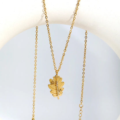 Retro Autumn Nature Inspired Textured Oak Leaf Pendant Rhinestone Rolo Chain Necklace | Bulk Order MOQ 12