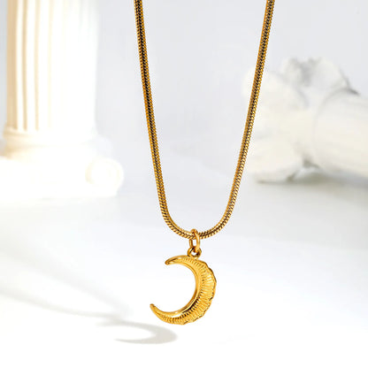 Minimalist Celestial Daily Layering Jewelry Textured Crescent Moon Pendant Snake Chain Necklace | Adjustable Extension Chain |