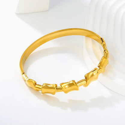 Polished Bamboo Joint Hinged Bangle | 50-60mm Inner Diameter | 18K Gold Plated Stainless Steel | Wholesale Bulk Order