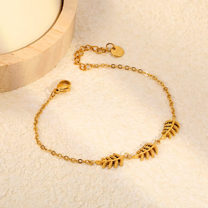 Textured Fern Leaf Dainty Cable Chain Bracelet | Adjustable 17+3cm | 18K Gold Plated Stainless Steel | Wholesale MOQ 12