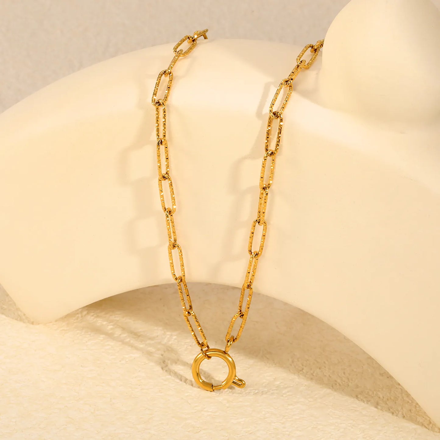 Hammered Textured Paperclip Chain Spring Ring Clasp Necklace | 18K Gold Plated Stainless Steel | Wholesale MOQ 12