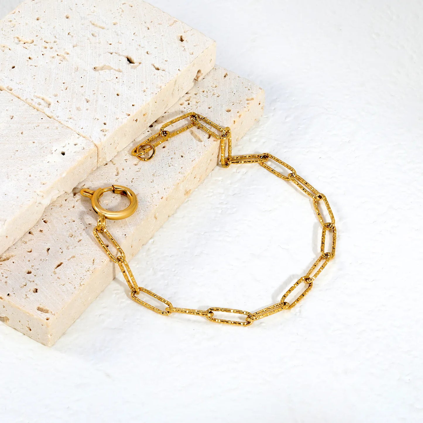 Hammered Textured Paperclip Link Bracelet | 18K Gold Plated Stainless Steel Spring Clasp Chain Bracelet | Wholesale MOQ 12