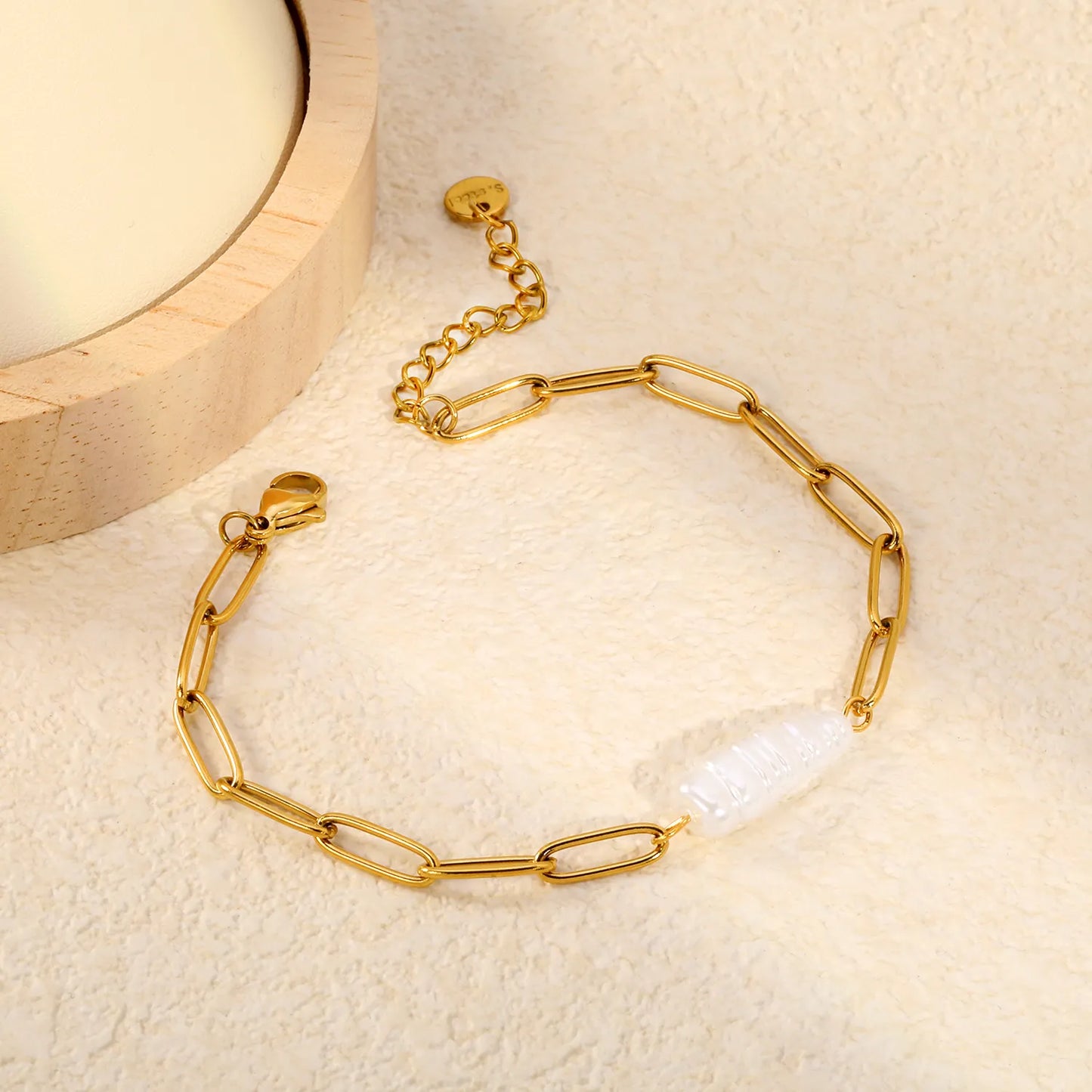 Baroque Pearl Paperclip Link Bracelet | Adjustable 17+3cm | 18K Gold Plated Stainless Steel Oval Link Bracelet | Wholesale MOQ 12