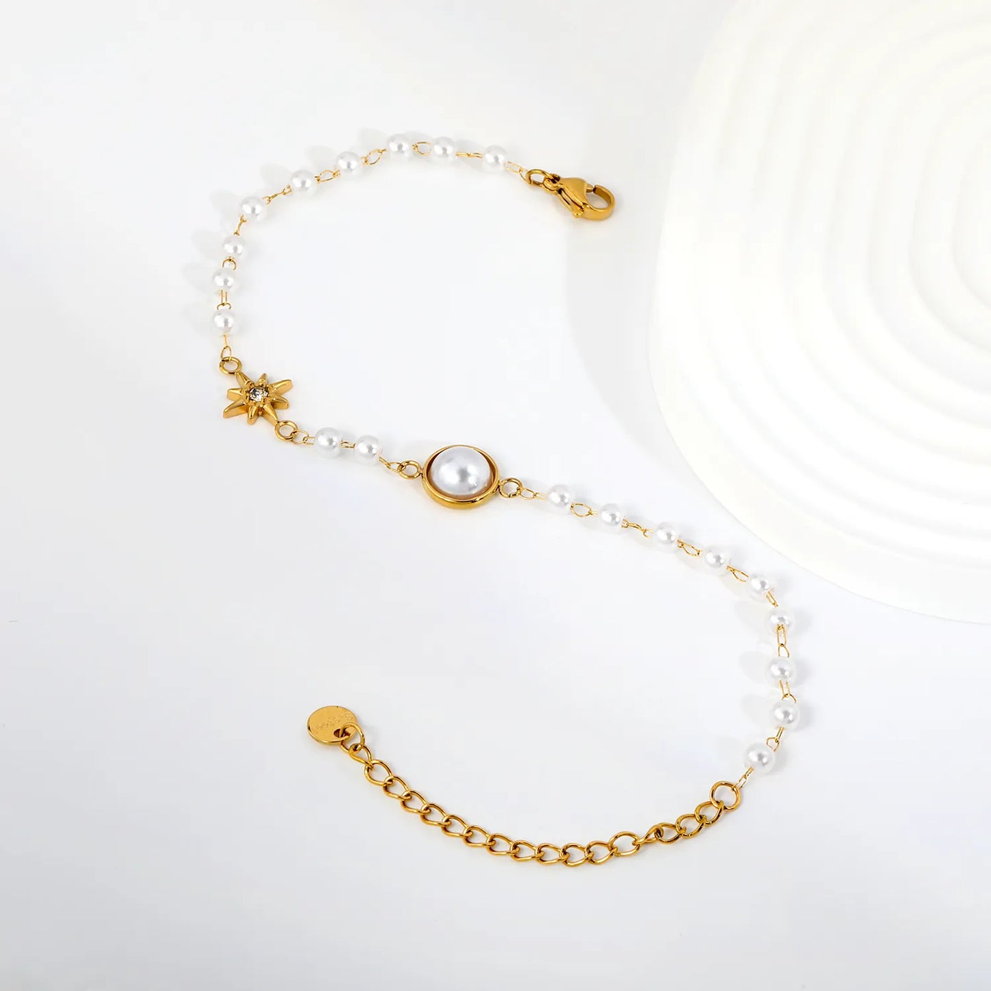 Star & Single Big Pearl Beaded Bracelet | 18K Gold Plated Stainless Steel Imitation Pearl Chain Bracelet | Wholesale MOQ 12