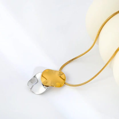 Dual Overlapped Irregular Concave Disc Pendant Snake Chain Necklace | 2 Colors Available | Adjustable 45+5cm | Wholesale MOQ 12