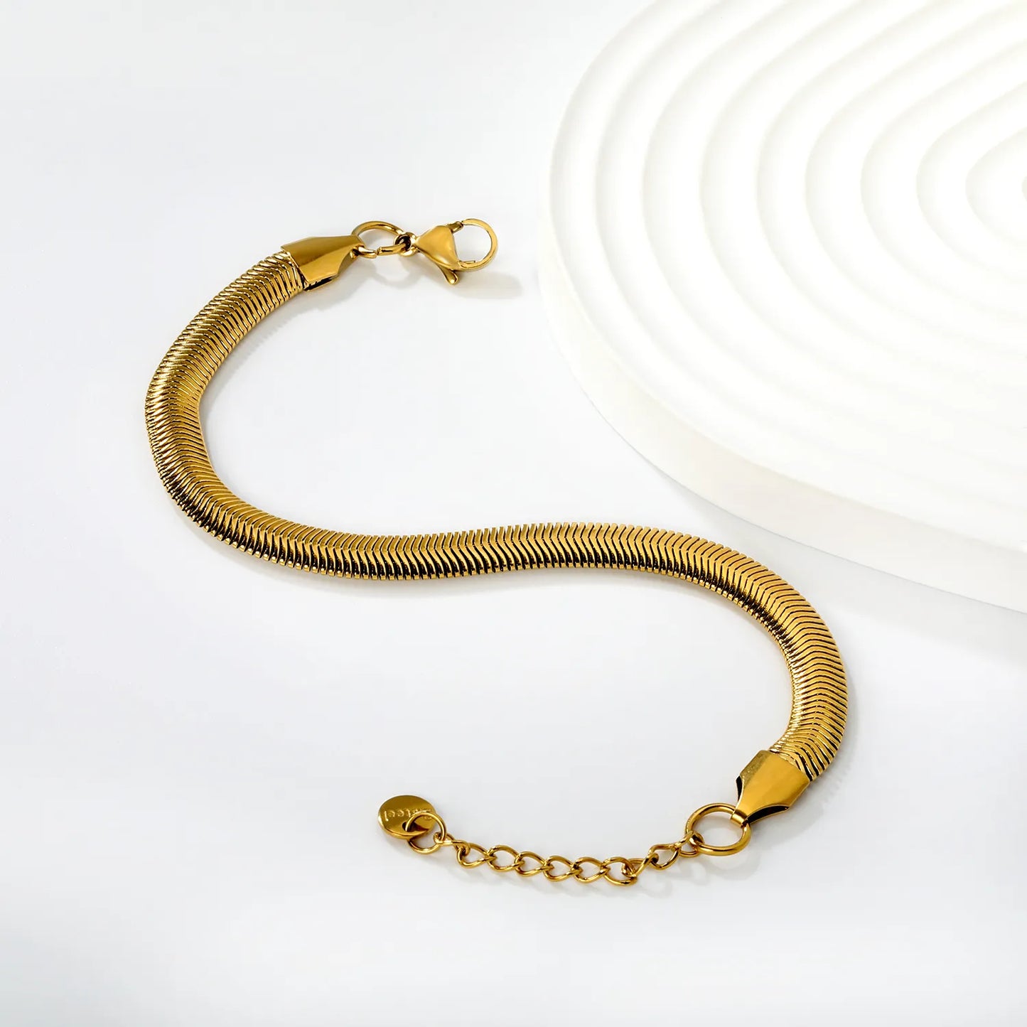Wholesale 6mm Herringbone Snake Chain Bracelet | 18K Gold Plated | Adjustable Extension | MOQ 12