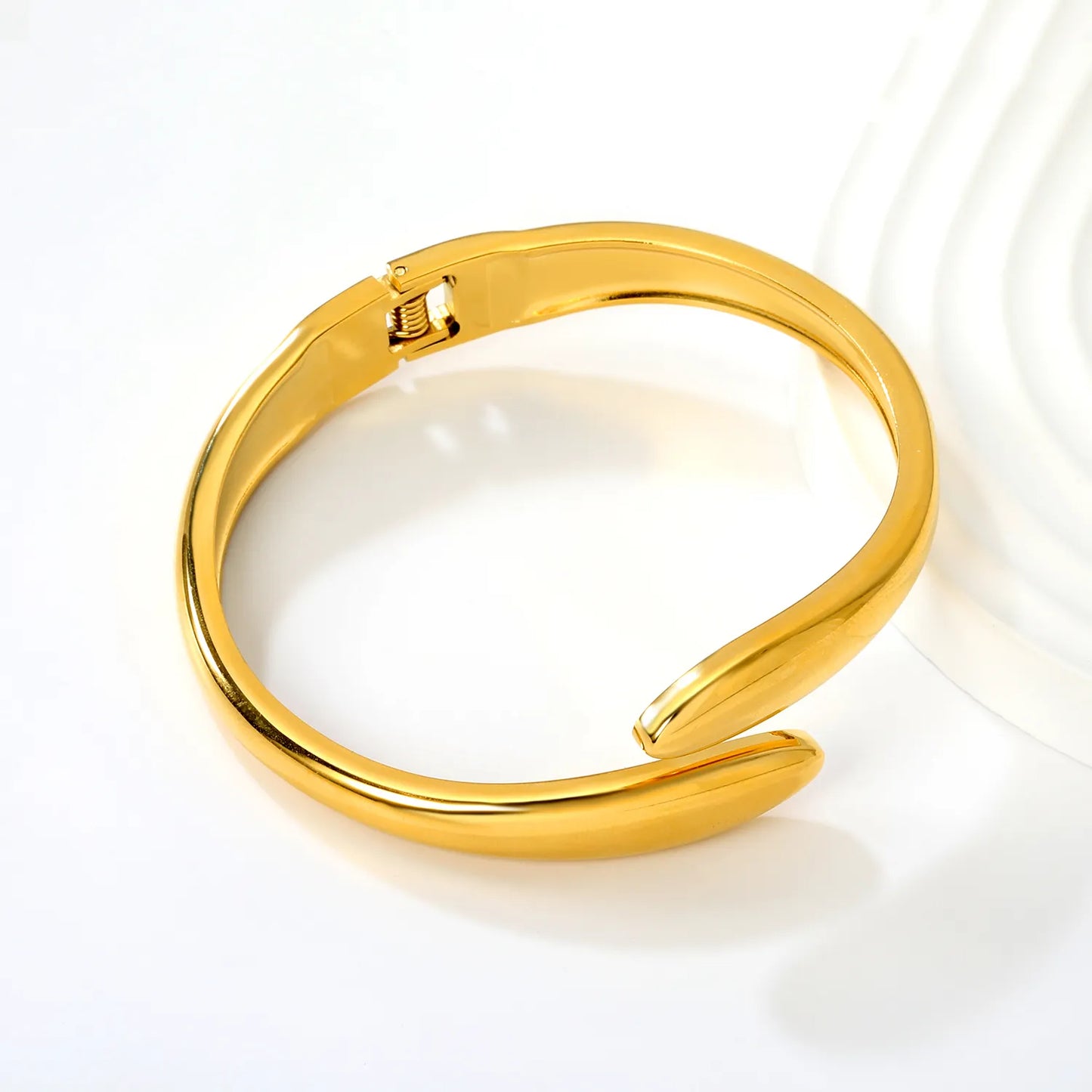 Wholesale 18K Gold Plated Teardrop Open Hinged Bangle | 58mm | MOQ 12