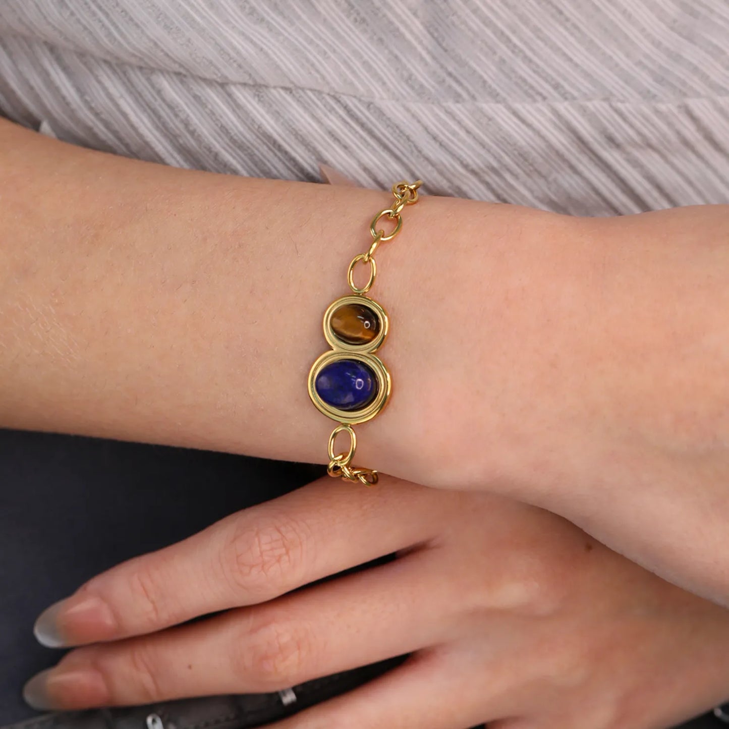 Wholesale Tiger Eye & Lapis Lazuli Oval Gemstone Chain Bracelet | 18K Gold Plated | Chunky Cable Chain | Adjustable 18+3cm | MOQ 12