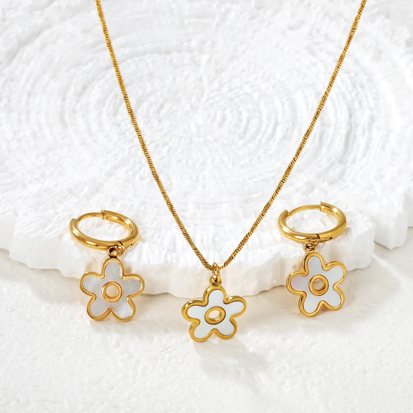 White Shell Inlay Flower Jewelry Set (Necklace + Earrings) | Gold/Silver Color | Wholesale MOQ 12