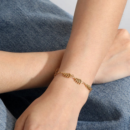 Textured Fern Leaf Dainty Cable Chain Bracelet | Adjustable 17+3cm | 18K Gold Plated Stainless Steel | Wholesale MOQ 12