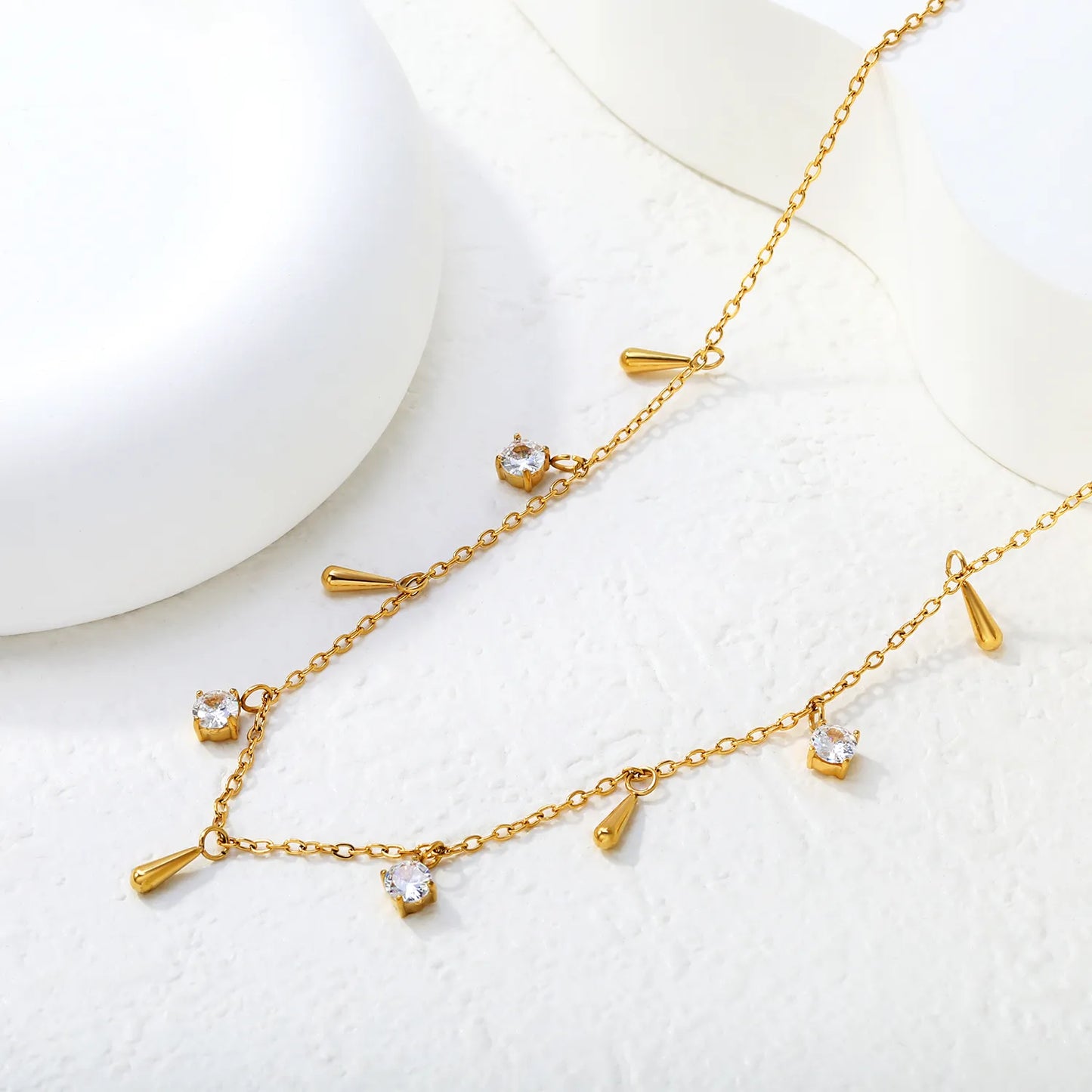 eardrop & CZ Charm Station Necklace| Adjustable 40+5cm | Gold & Silver Color Options | 18K Plated Stainless Steel | Wholesale Bulk Order MOQ 12