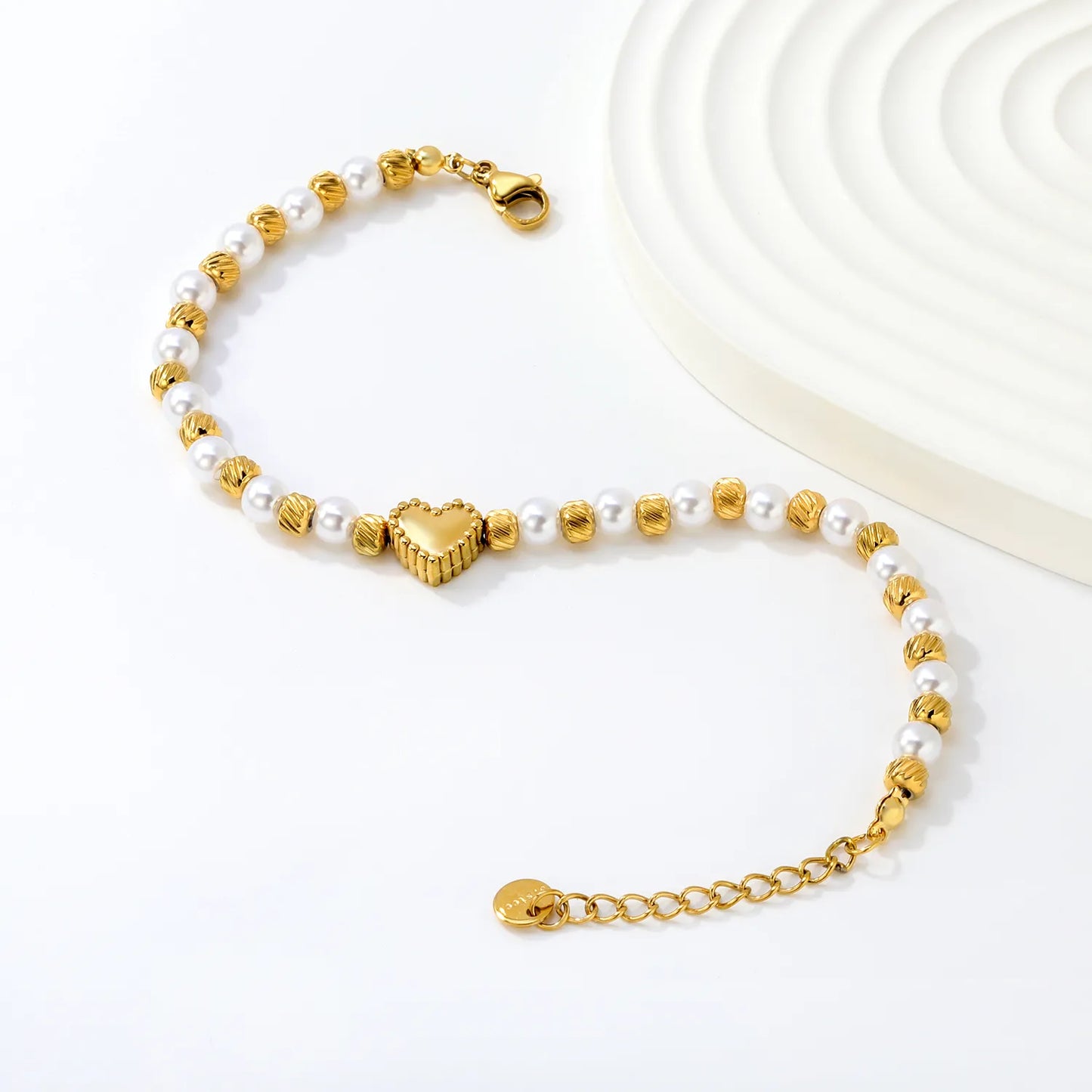 Gold Heart & Pearl Beaded Bracelet Adjustable 18+3cm | 18K Gold Plated Stainless Steel | Wholesale Bulk Order MOQ 12