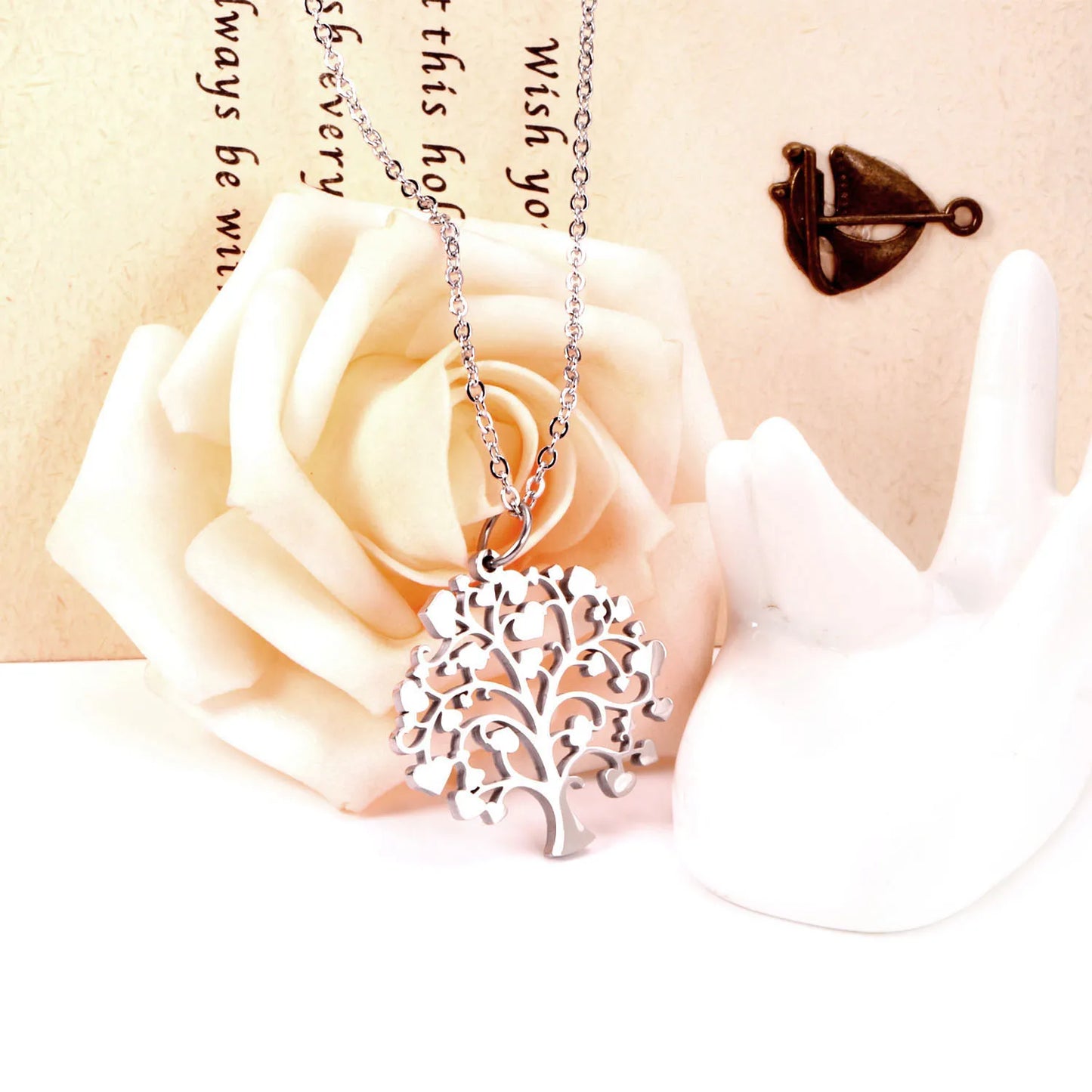 Heart‑Leaf Tree of Life Pendant Necklace 45cm Length | 18K Gold Plated & Silver Stainless Steel | Hypoallergenic Family Symbol Jewelry | Wholesale MOQ 12
