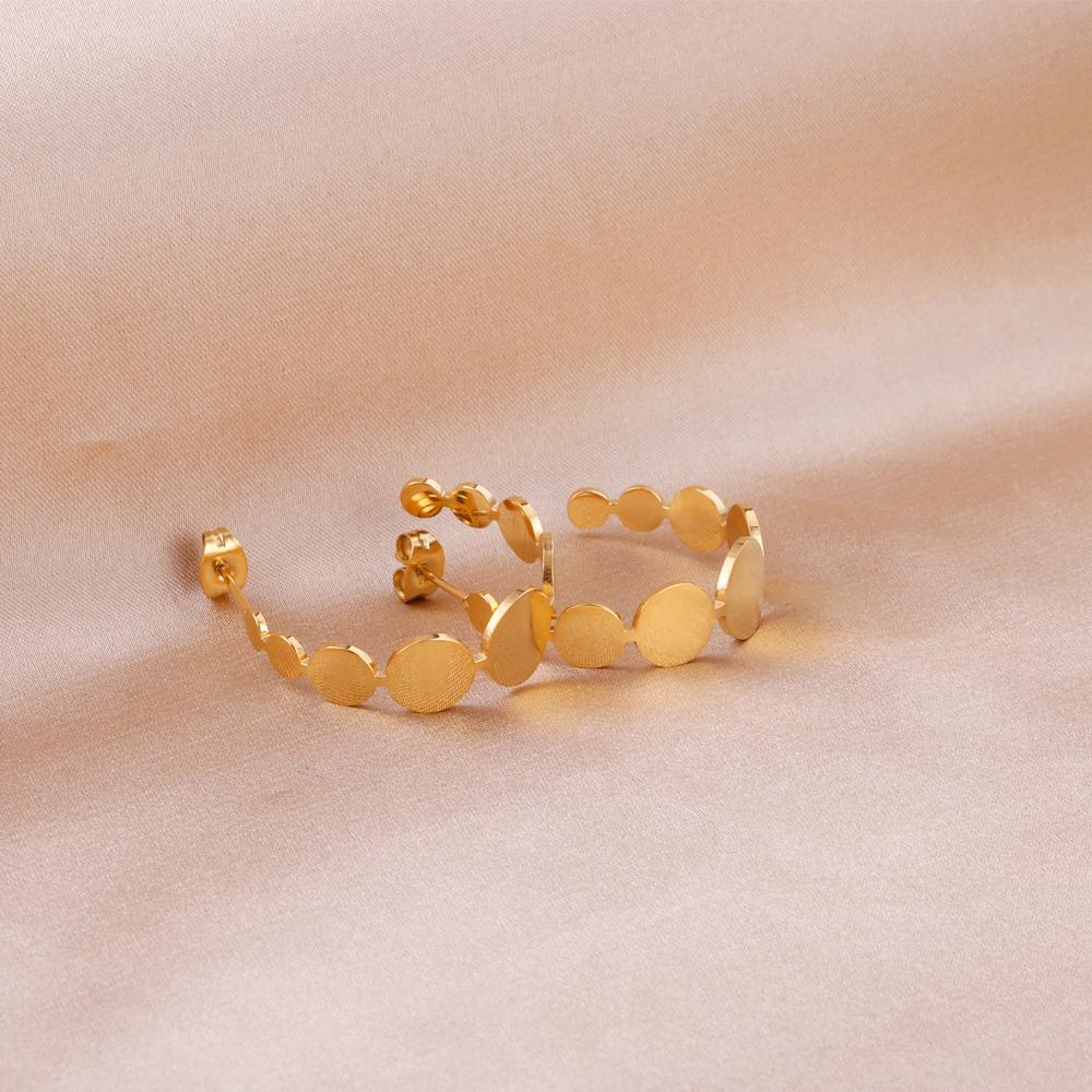 Half Hoop Mental Earrings Trendy Elegant Lady Jewelry On The Ear Geometric Aretes De Mujer 2022 18K Gold Earrings
