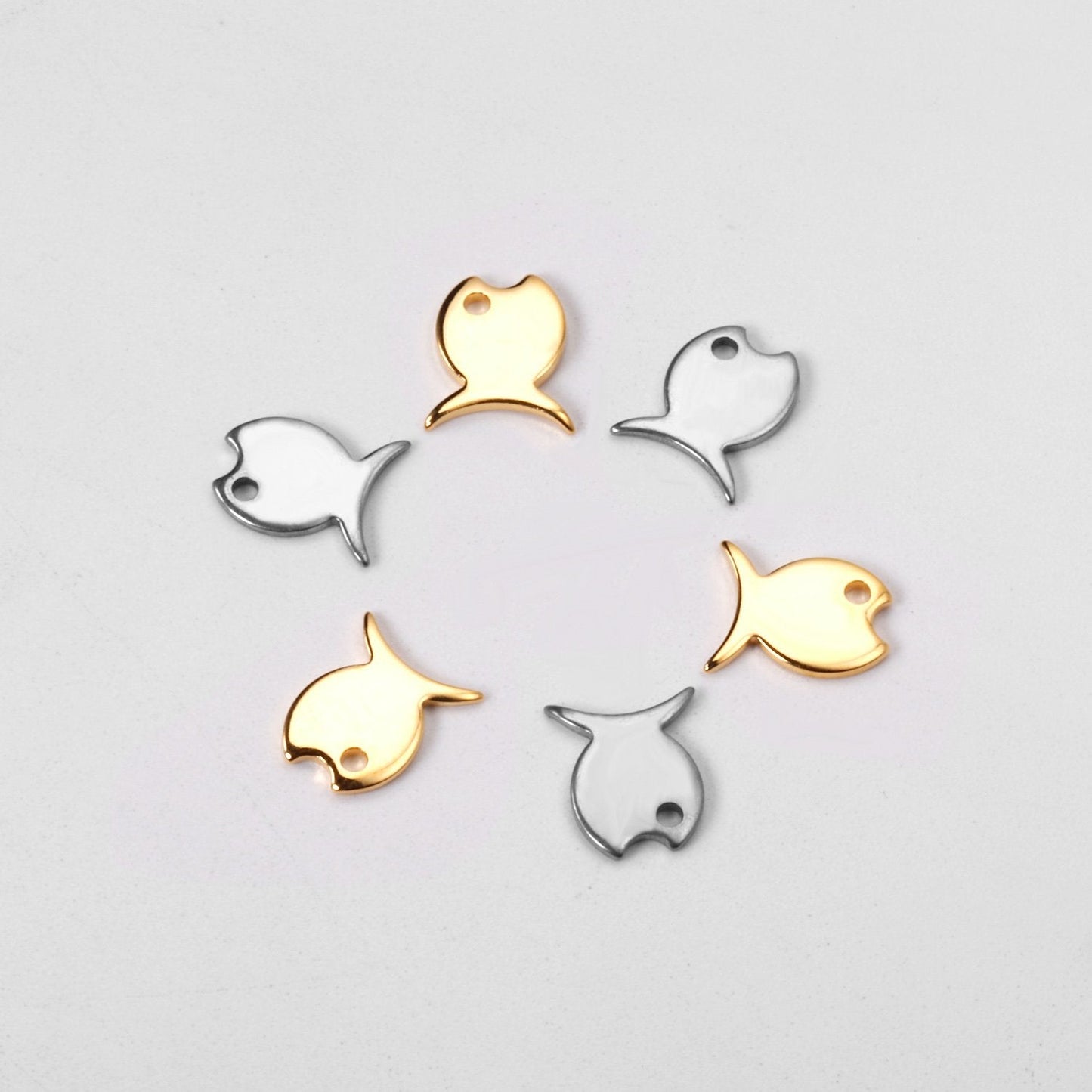 ASON 100 Pcs/Lot Small Fish Lovely Charm 316L Stainless Steel Gold Silver Color For Necklace Bracelet Jewelry Making Supplies