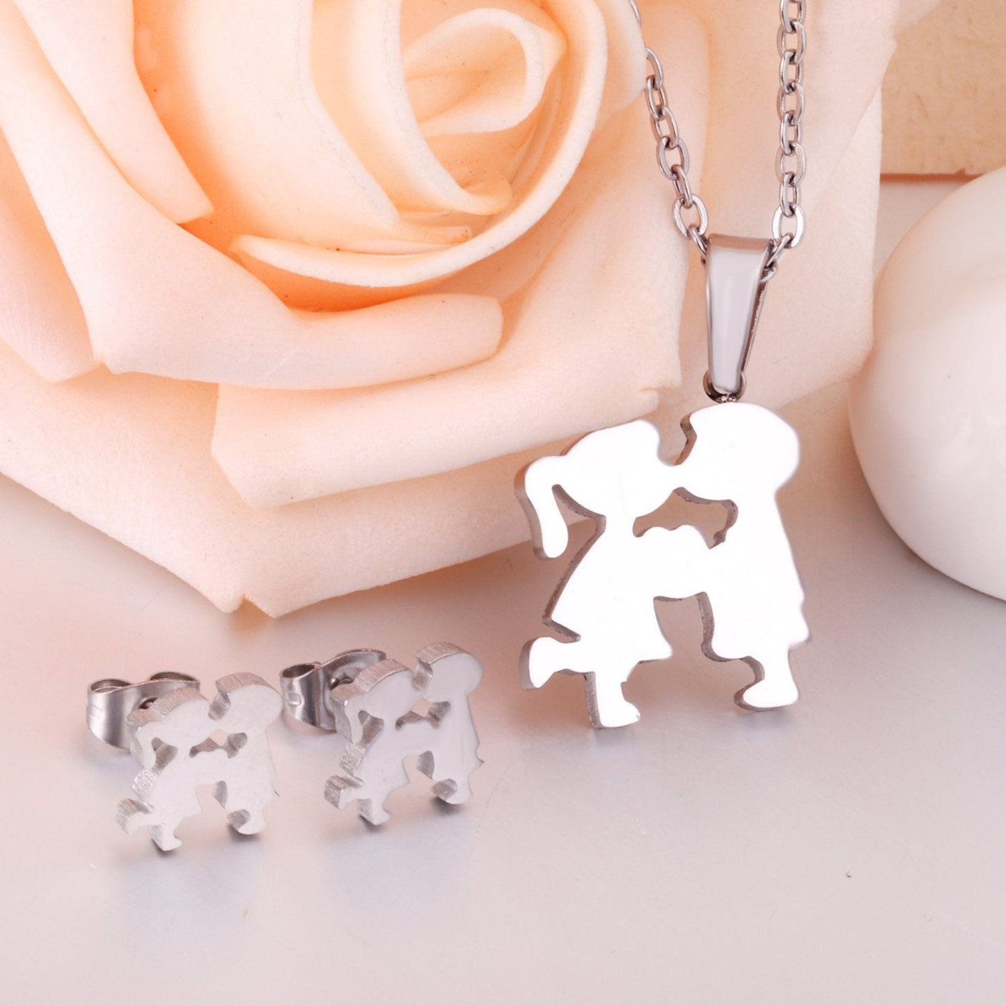 Romantic Lovely Boy Girl Kiss Necklace Earrings For Women Jewelry Sets Gift Dubai Jewellery set