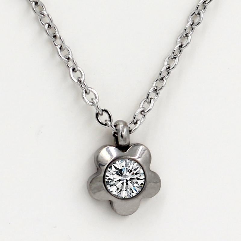 Vintage Flower Star Stainless Steel Gold Necklace Female's Sweater Retro Pendant Necklace Accessory Gifts