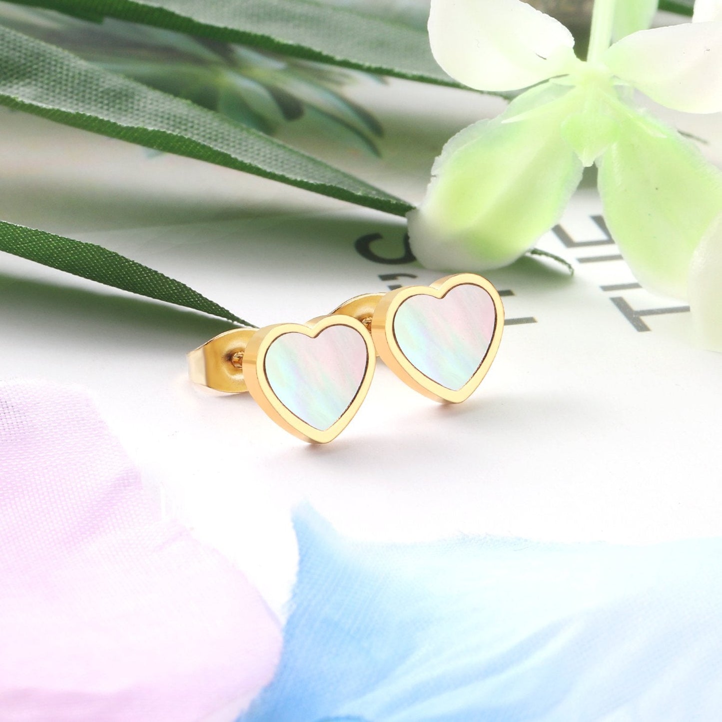 ASON Heart White Shell Piercing Stud Earring Stainless Steel Earrings Gold Color for Fashion Women Girl Jewelry Accessories