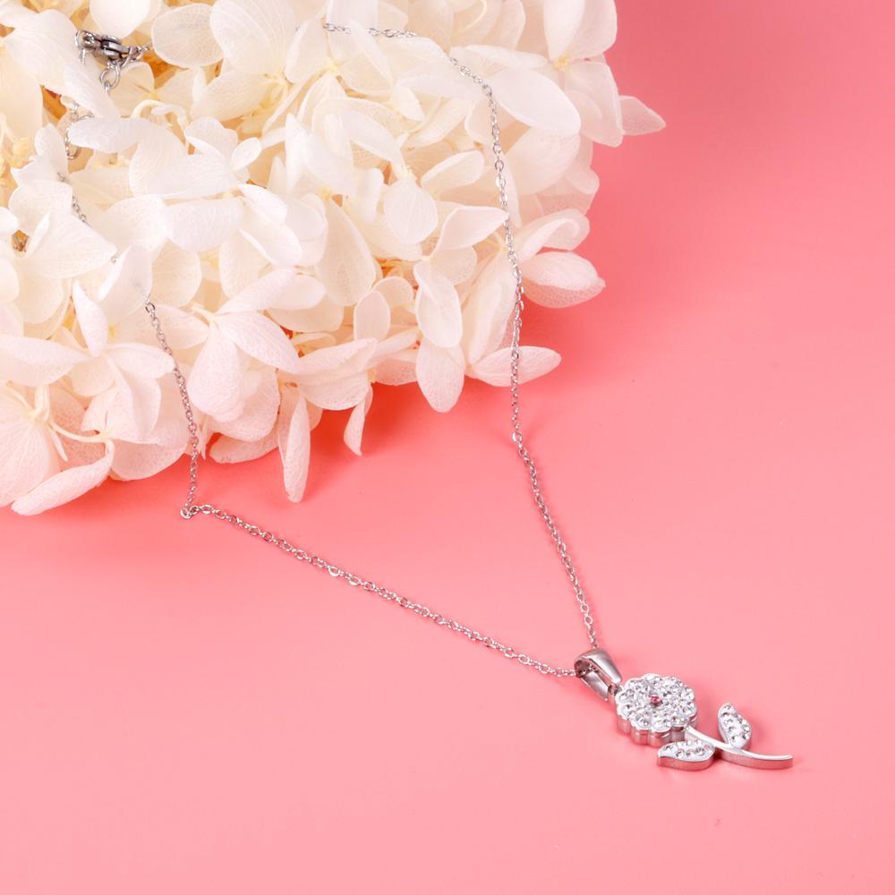 Floral Charm On The Neck Flower Pendant With Zirconia Stone Necklace Elegant Ladies Collar For Girls Gift Friends