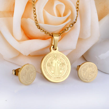 Steel/golden surface etching out the king pattern cut jewelry set without diamonds