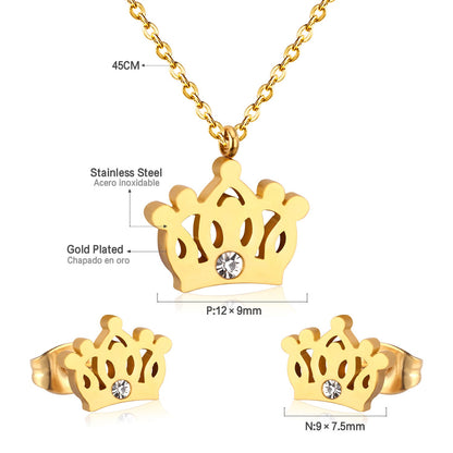 Gold/steel cut crown shape jewelry set with diamonds