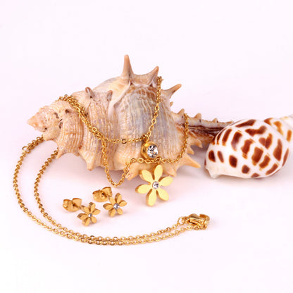 Gold/Steel Two-Chain Pendant Jewelry Set with Diamonds in the Shape of a Snowflake
