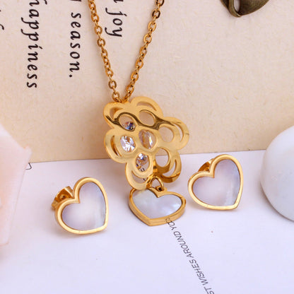 Golden Flower with Heart Pendant Surface Mounted Shells Jewelry Set
