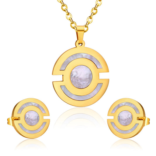 Gold Round Pendant with Two Xichang Scalloped Sticky Shells Jewelry Set