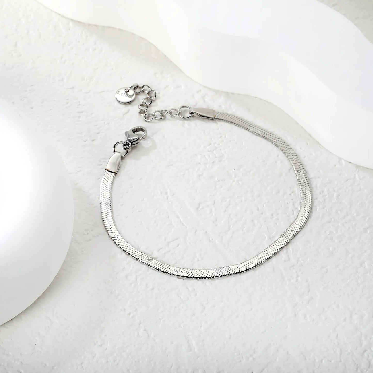 Wholesale Stainless Steel Minimal Flat Link Bracelet 3.0 Herringbone Chain Bracelet  | Gold & Silver Color