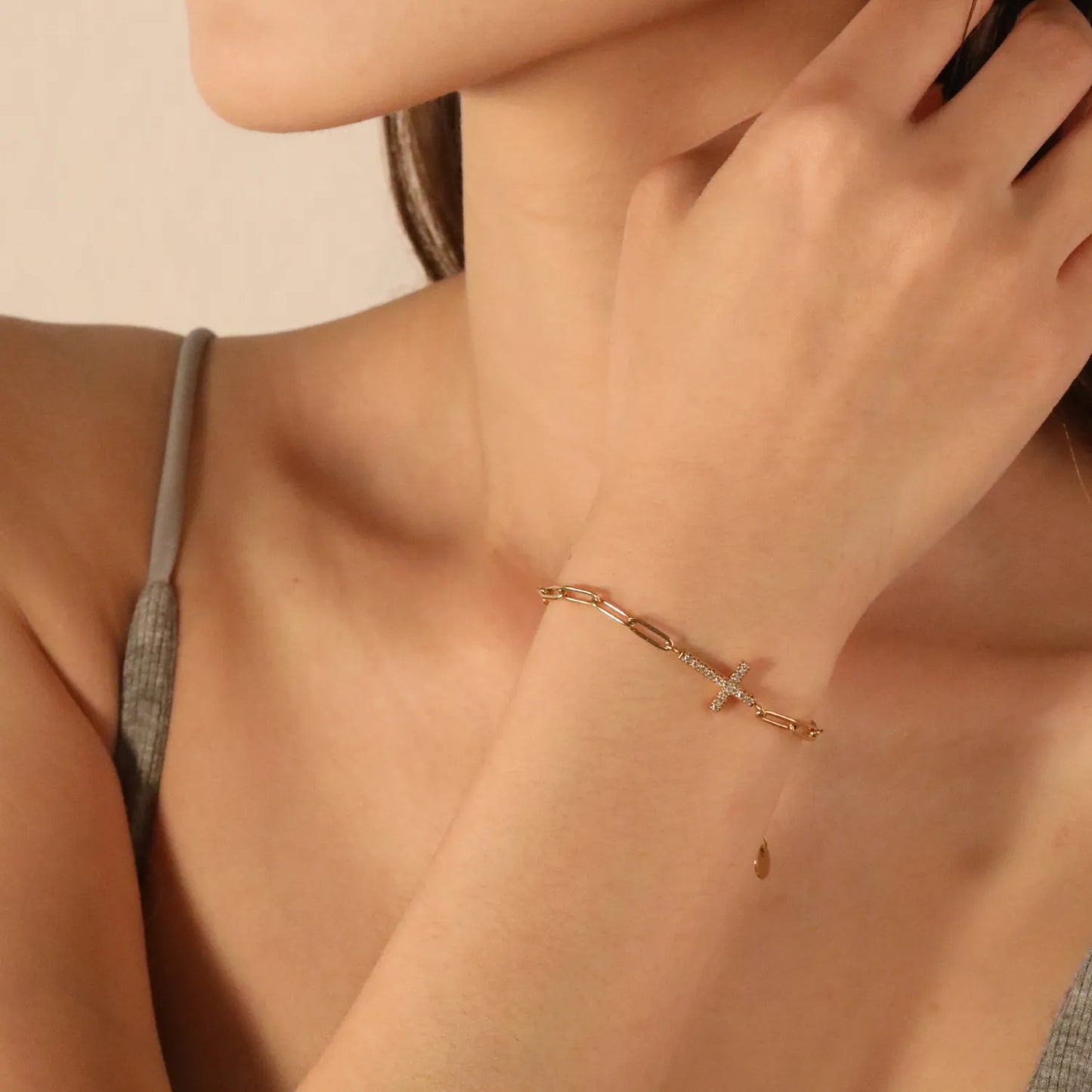 Bulk 14.9mm Cross Pendant Bracelet | Gold-Tone Stainless Steel w/ White Zircon Adjustable Chain (0.8x3mm Flat Link) - Wholesale Faith Jewelry