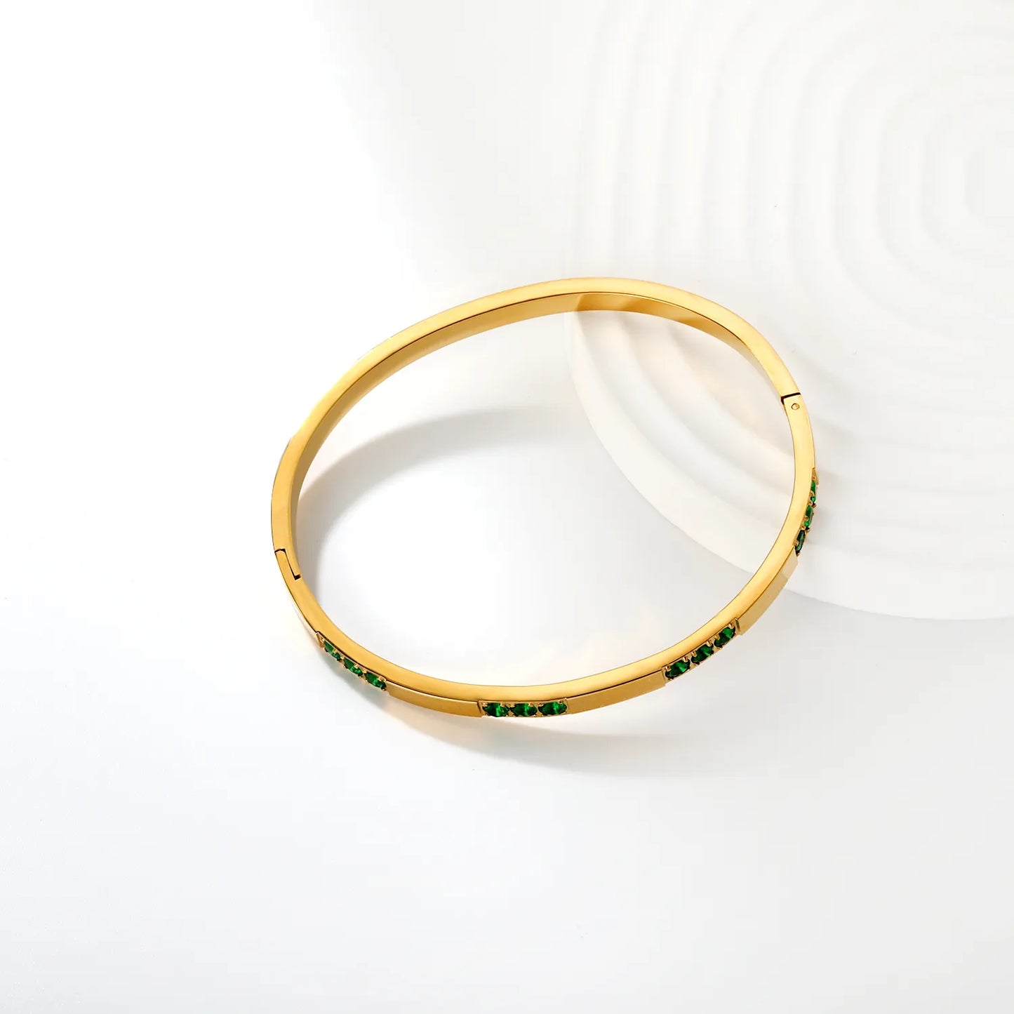 Wholesale 3.9mm Gold Bangle Bracelet with Green Zircon | 60mm Inner Diameter | Stainless Steel Fashion Jewelry | Bulk Bangle
