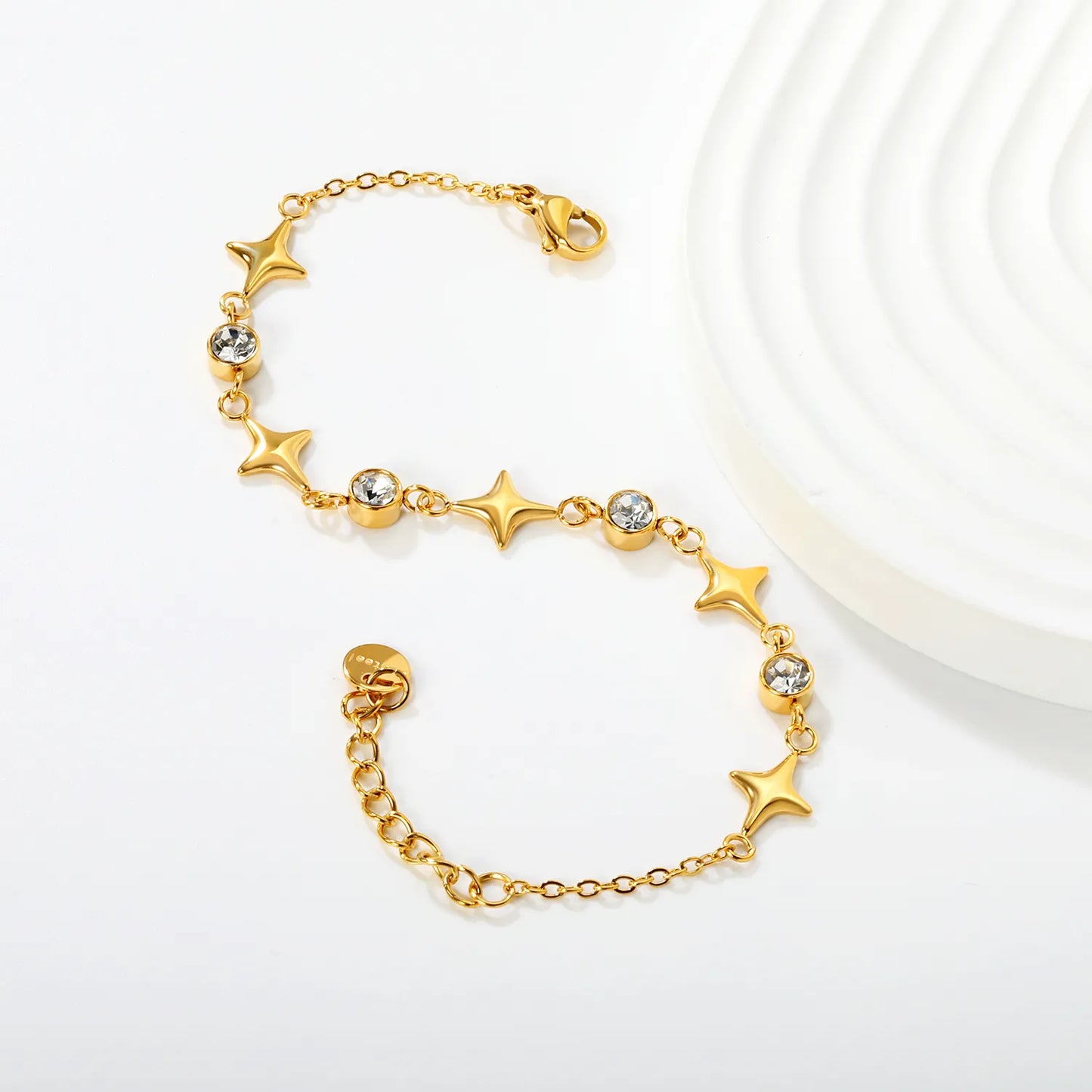 Wholesale Star Zircon Bracelet | 9x8mm Star & 5mm Round Zircon Design | 17+3cm Gold Plated Chain | Stainless Steel Celestial Jewelry