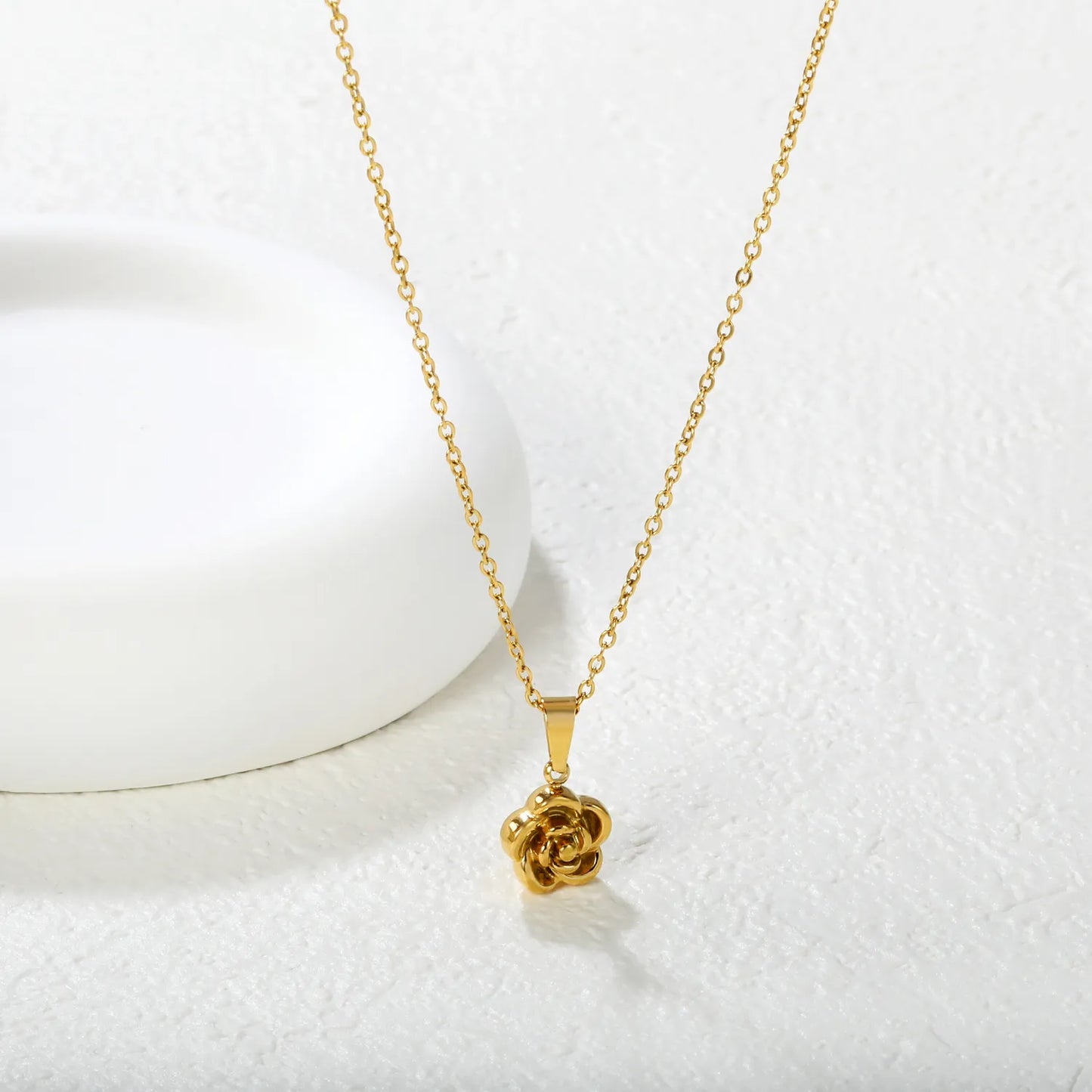 Wholesale 10mm Floral Pendant Necklace | Gold & Steel Finish Flower Jewelry | 40+5cm Adjustable Chain Set